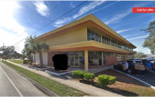Under Renovating Office Building for Sale