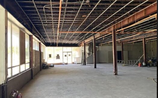 Under Renovating Office Building for Sale