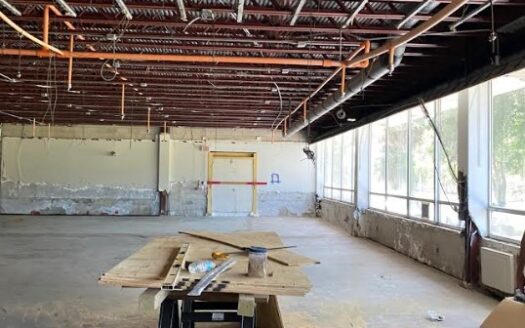 Under Renovating Office Building for Sale