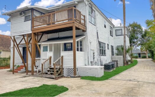 10 Units Income producing apartment at Florida for sale