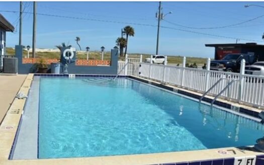 Ocean front 28 Rooms Daytona Beach Motel with seller Financing for sale!